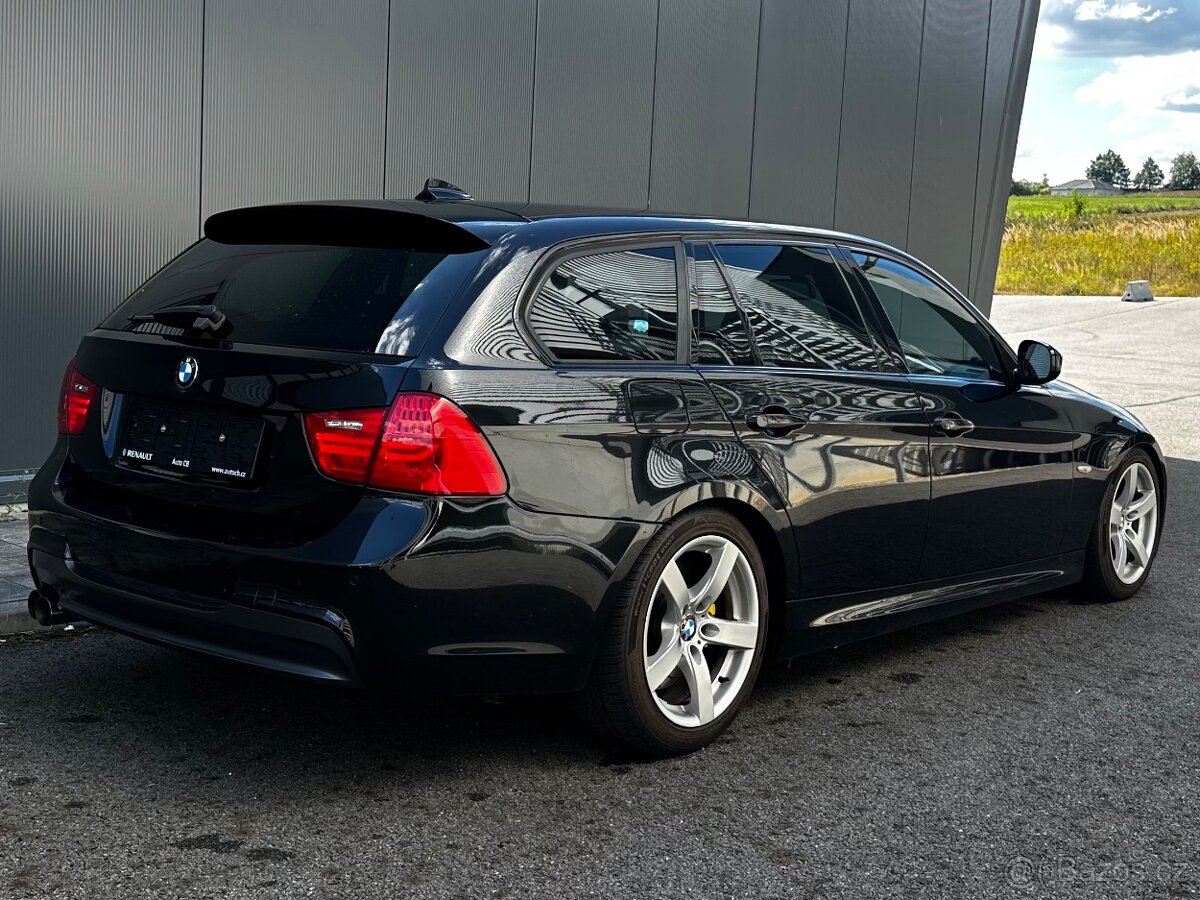 330i 200kw 6st. Manuál, M-paket 229000km, Webasto, LCI - 7
