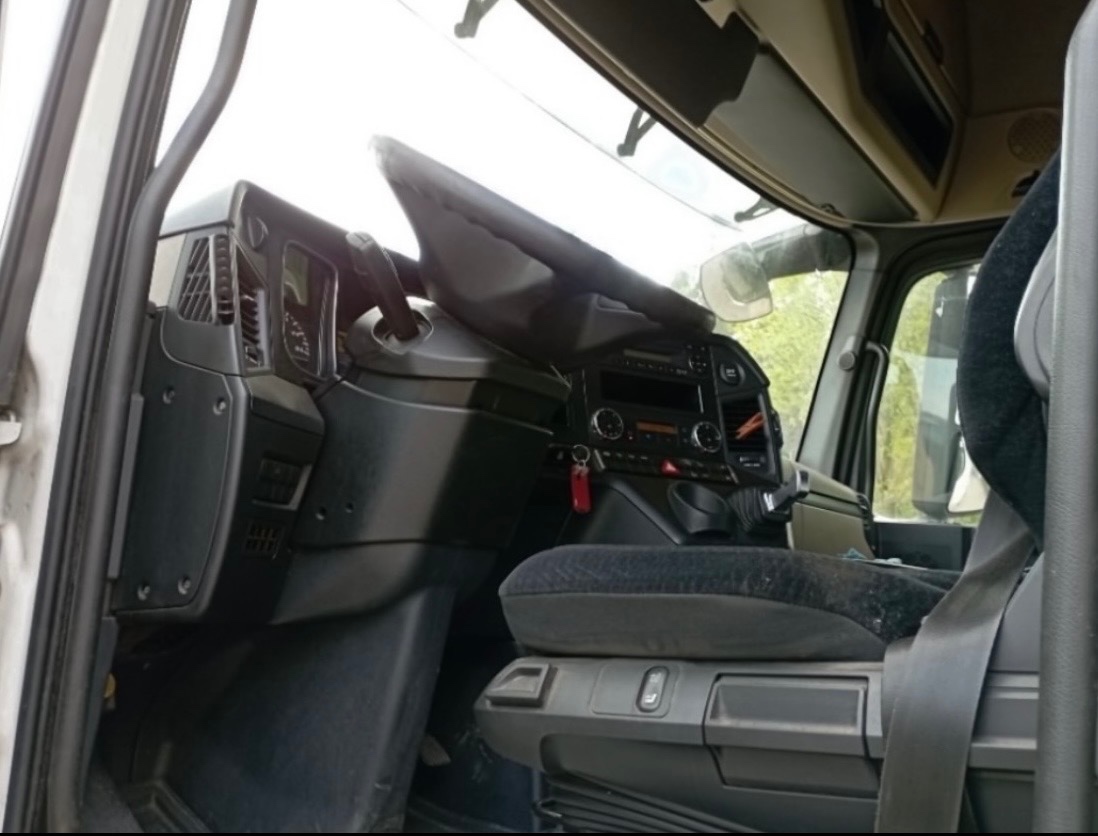 Mercedes Benz Actros 1845 - 7