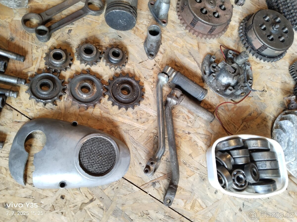 ČZ 125 B a T, 150 C - 7