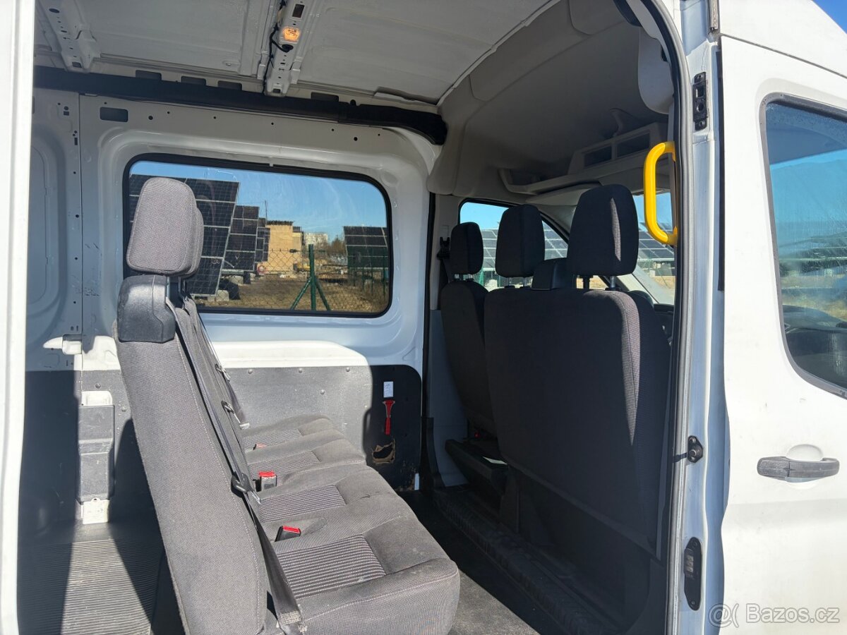 Ford Transit - 7 Míst, tažné zařízení - 7