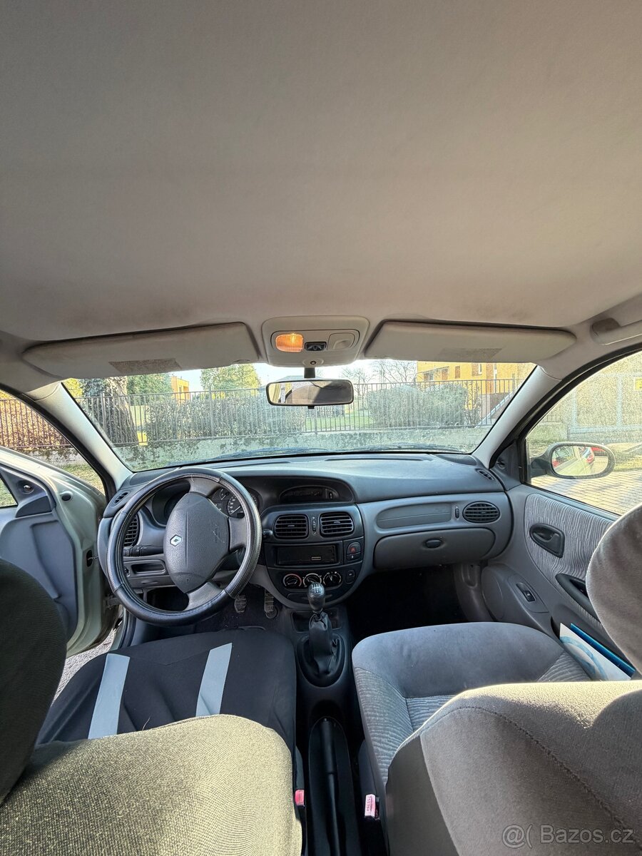 Renault Megane 1.4 Benzín 70Kw - 7