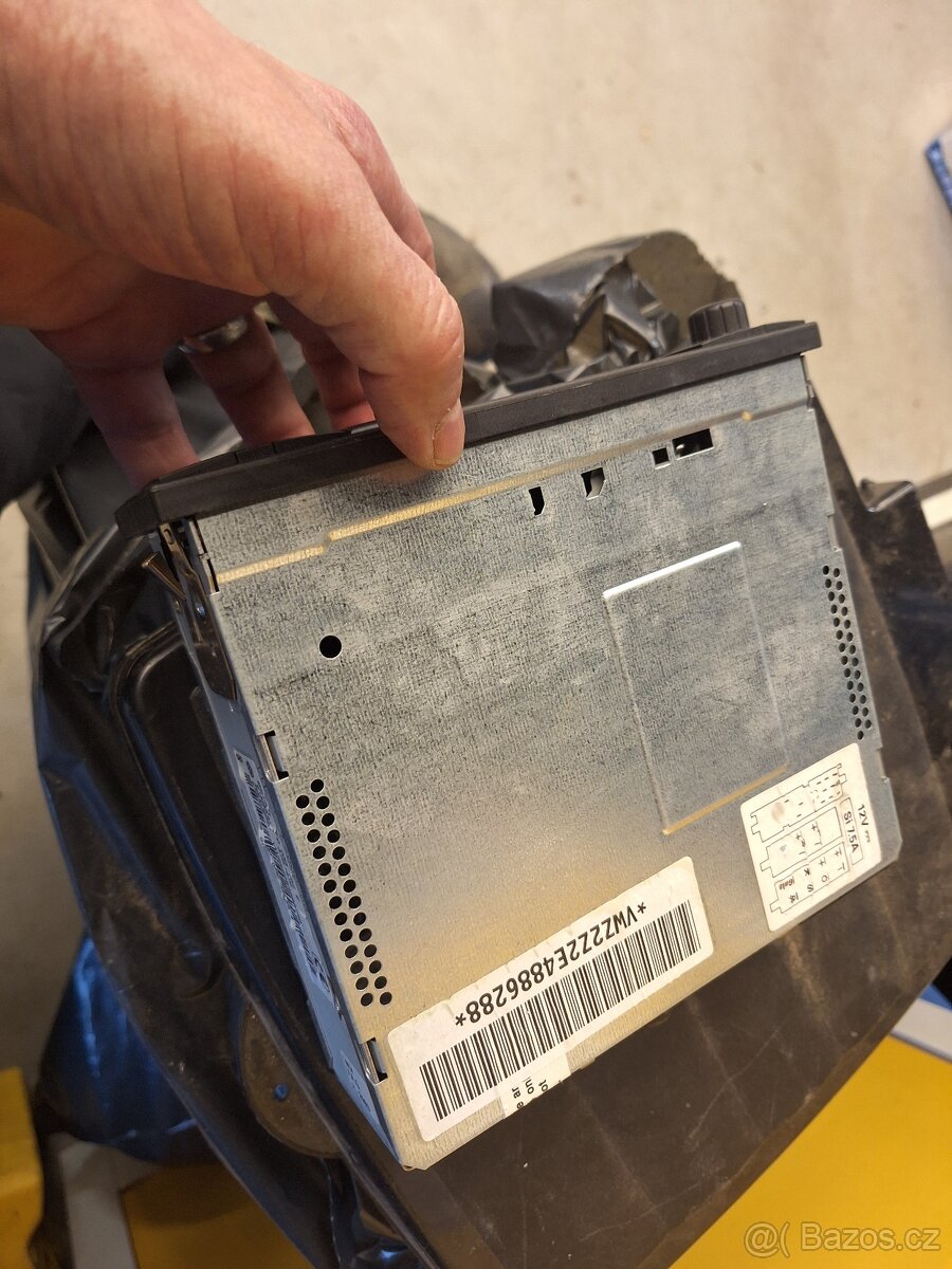 Vw beta 5 autoradio nemam kod. - 7
