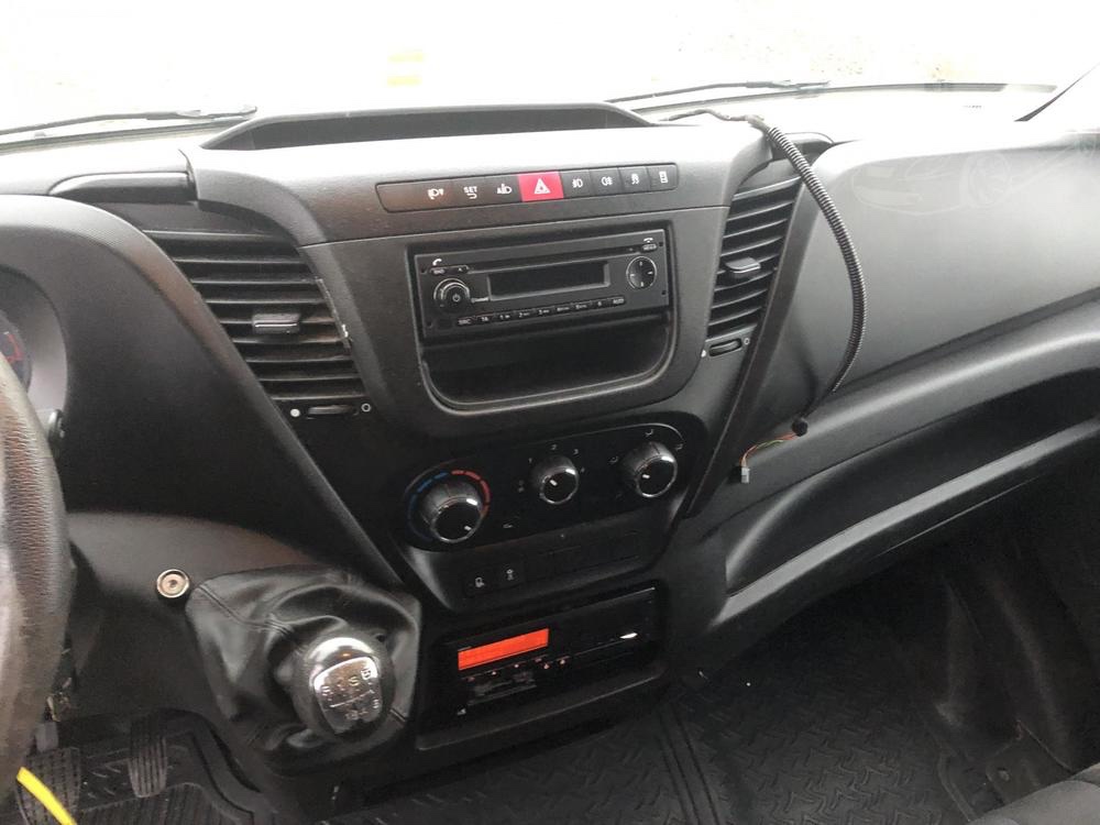 Iveco 3x Daily 60C15 skříň 6,2mx 2,3 - 7