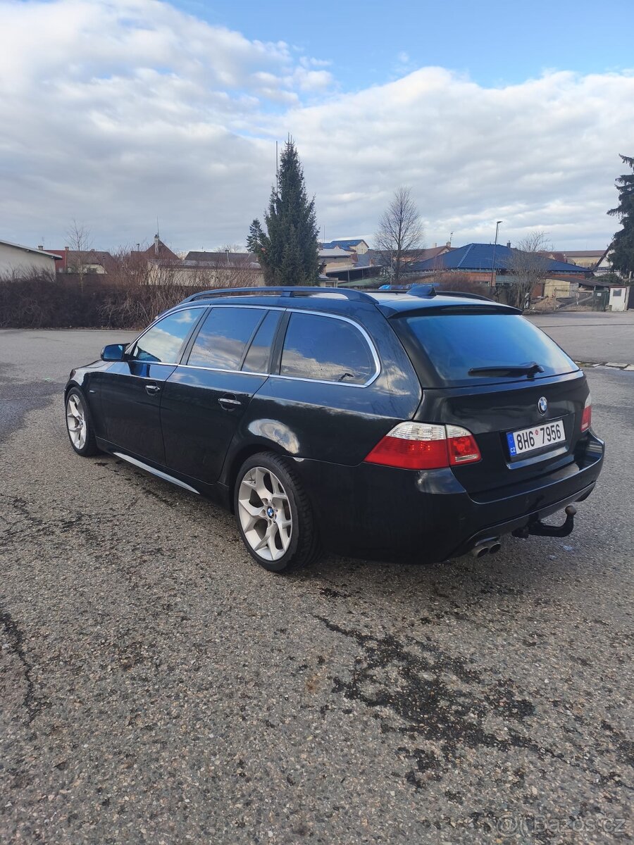 BMW E61 525d origo M-paket, manuál - 7