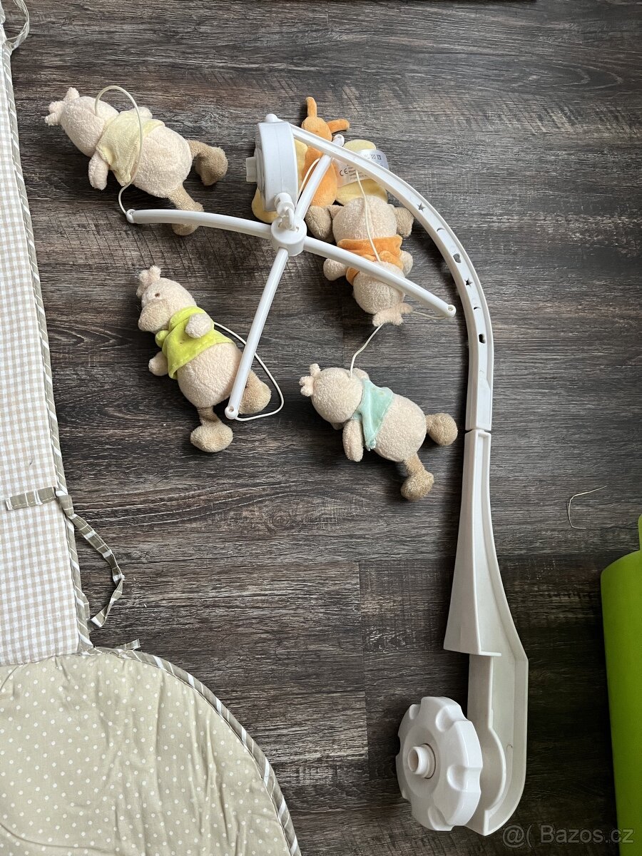 Postýlka + přislušenstvi - 7