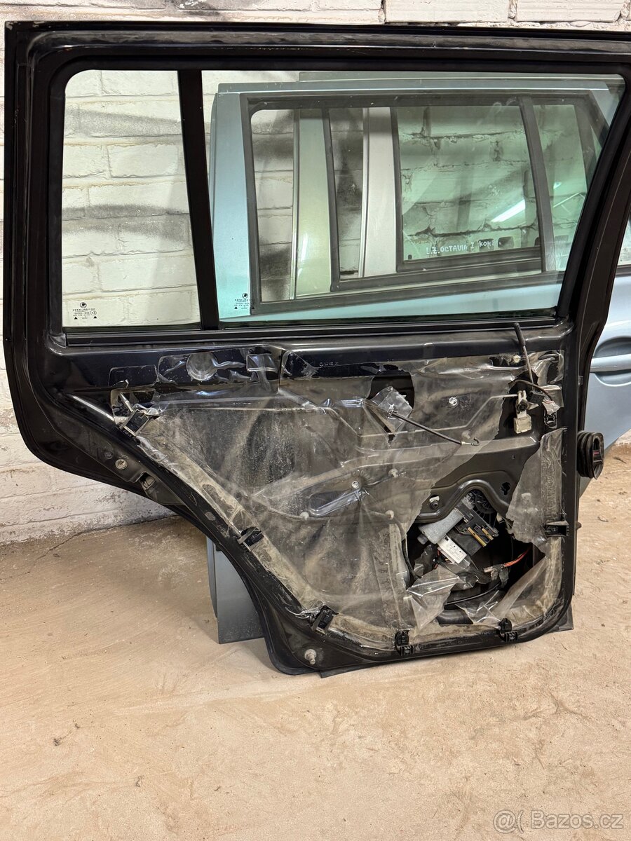 Škoda Octavia 1 combi, LZ dveře - 7
