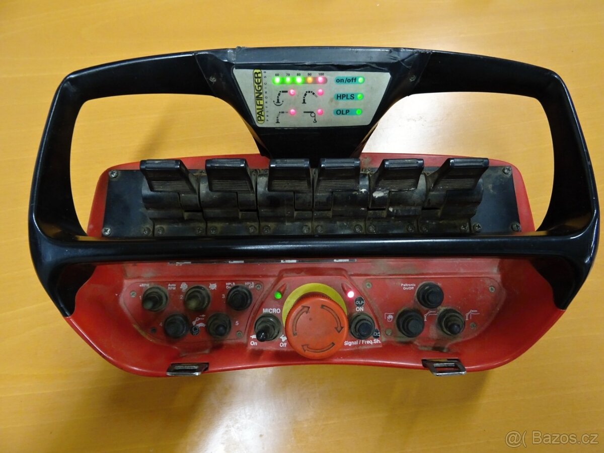 Dálková ovládání - hydraulická ruka PALFINGER - 7