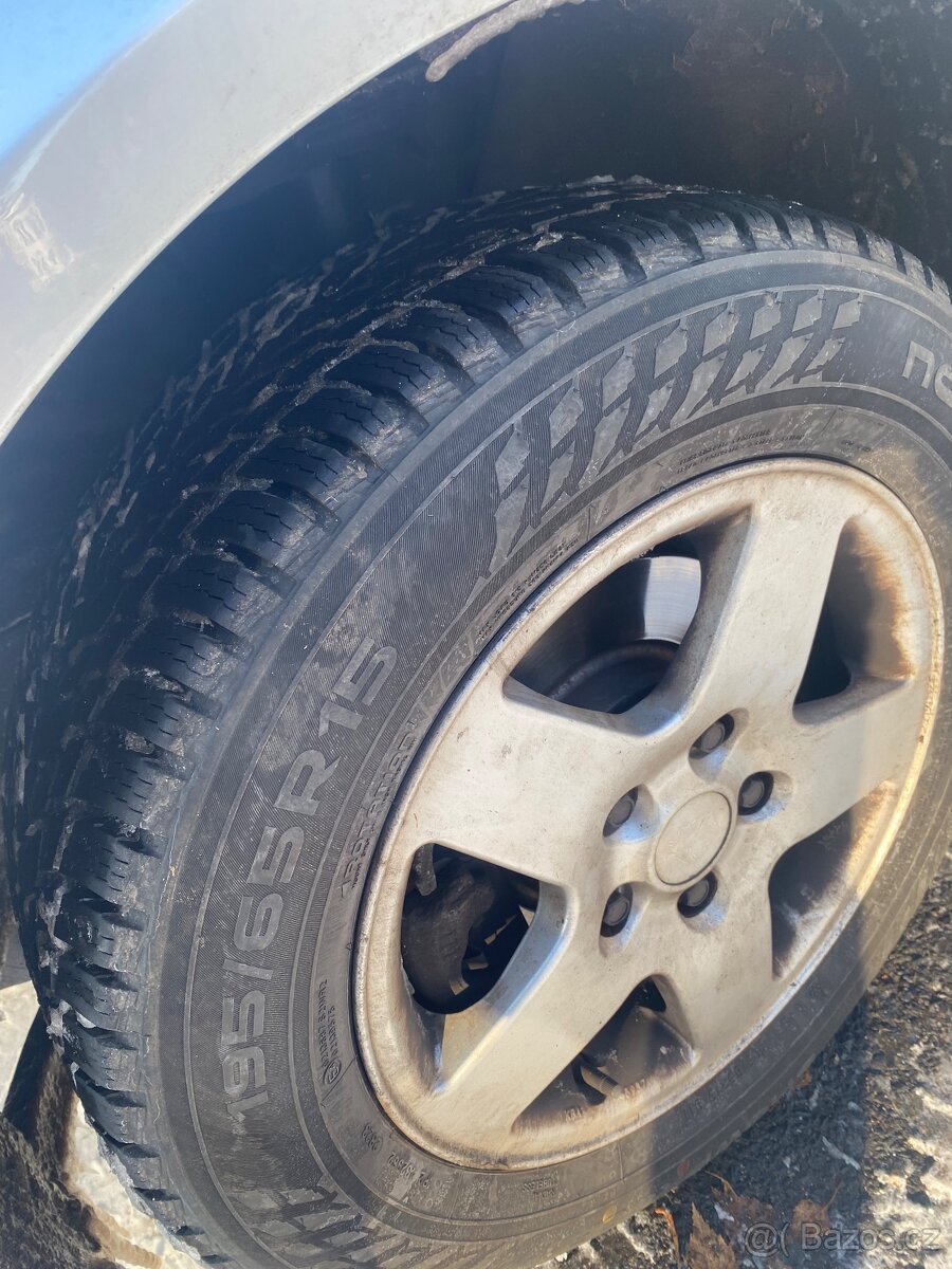 prodám volkswagen Golf 5 - 7