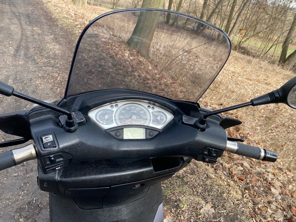 Yamaha X max 125 - 7