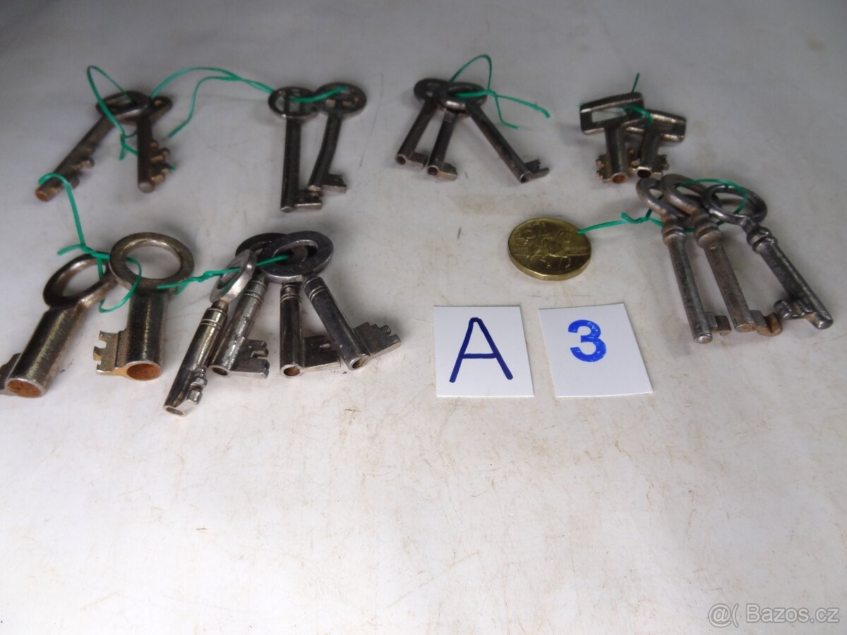 Staré klíče. Sbírka. Velké množství. - 7