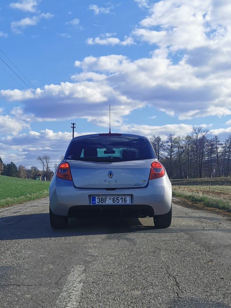 Renault Clio RS 197 - 7
