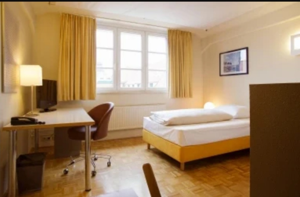 20x vybaveni apartmanu hotelovy nabytek - 7