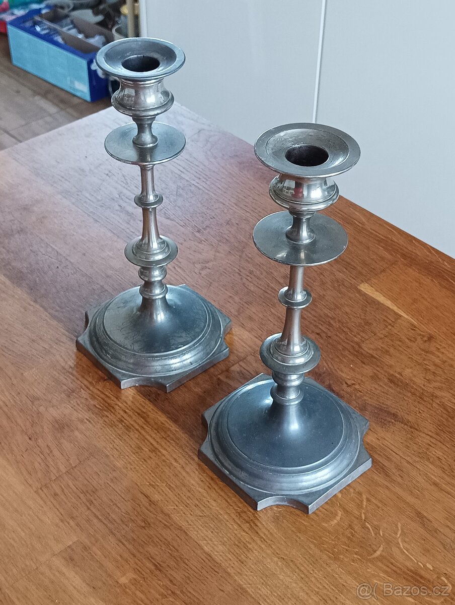 ART DECO KOVOVÉ PÁROVÉ SVÍCNY FRANCIE - 7