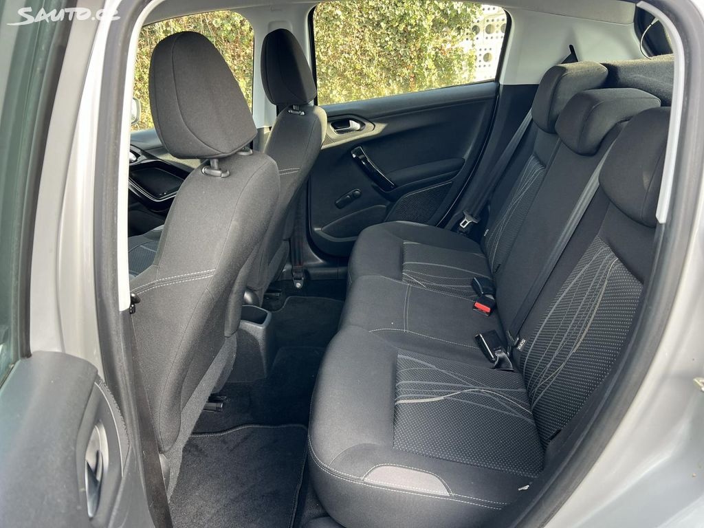 🚗 Peugeot 208 1.2i 2013 KLIMATIZACE ABS ASR ESP - 7