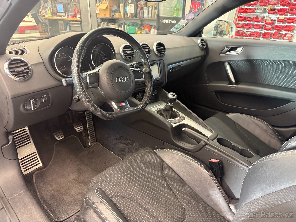 Audi TT S-line 1.8 TFSI 118 kW - 7