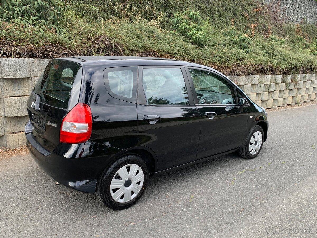 Honda Jazz 1.3 i - 16 V - 7