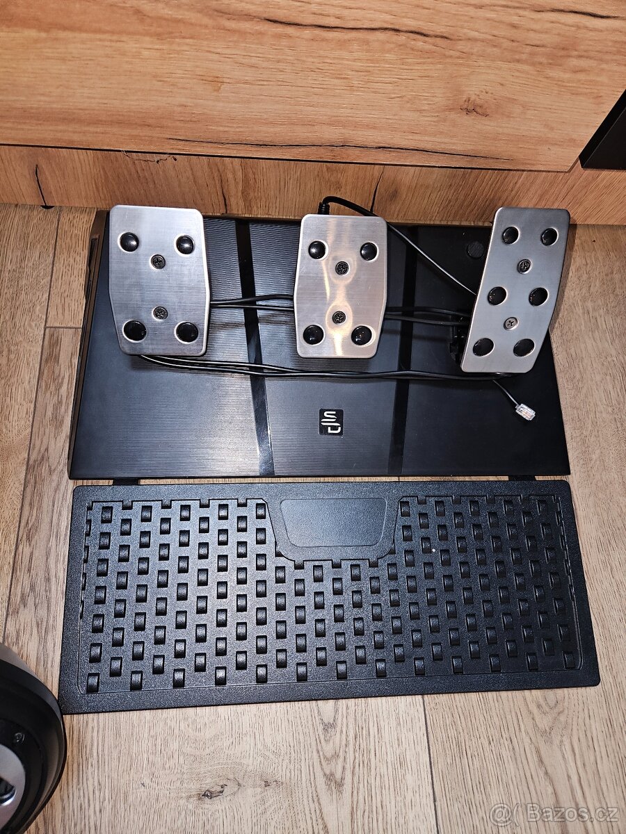 Herní volant SUPERDRIVE - 7