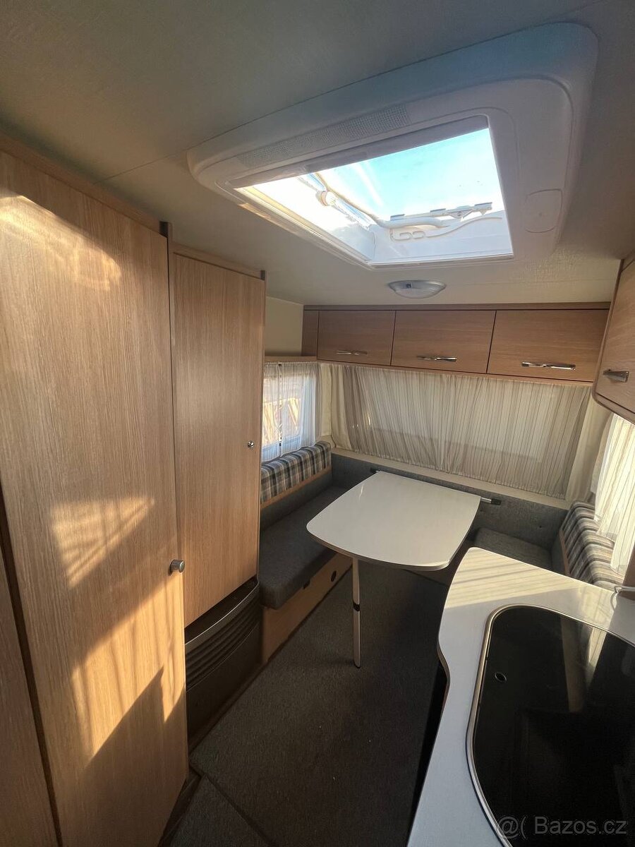 Karavan Sunlight Carado Capron 2015 - 7