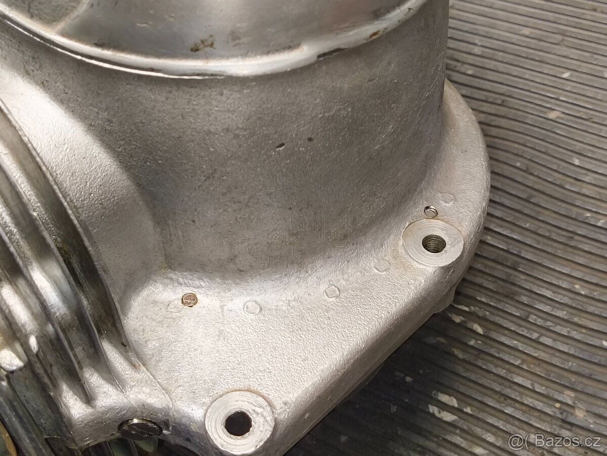 Motor Jawa 350 Pérák BEZ ČÍSLA kartery víko hlavy komunista - 7