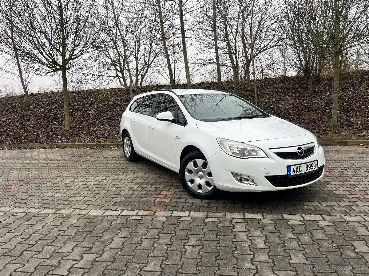 Opel Astra J 1,7CDTi 81kW,2012, ČR, - 7