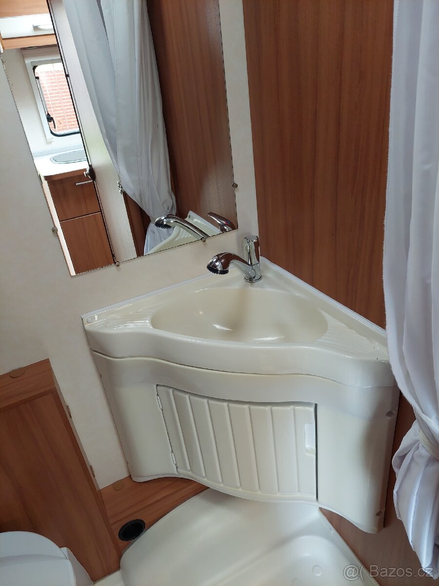 Karavan Weinsberg - 7