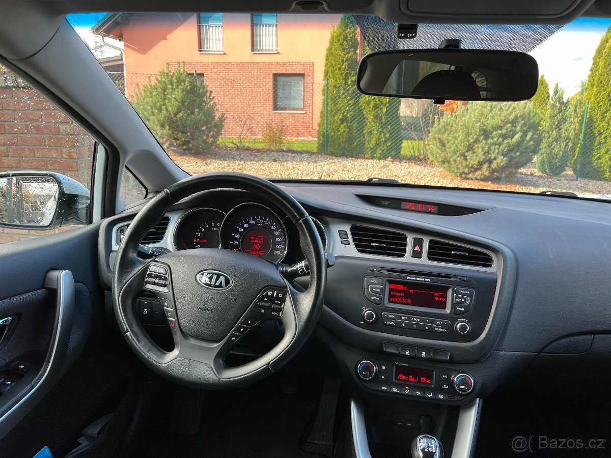 KIA CEED COMBI 1.6 CRDi NEBOURÁNO PLNÁ SERVISNÍ HISTORIE - 7