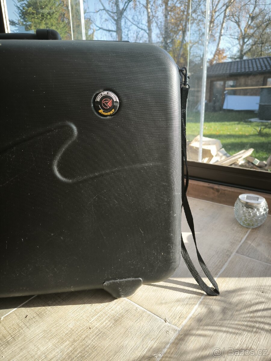 Kufr černý skořepinový 2 kusy - 7