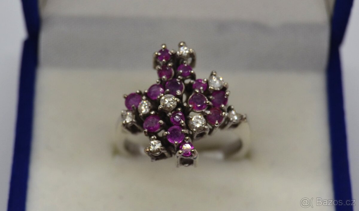 Zlatý prsten s brilianty a rubíny - 7