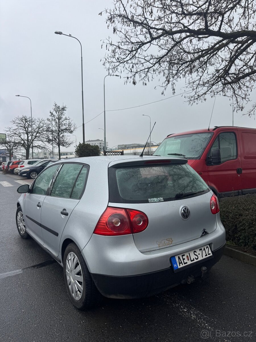 Golf 5 1.9 - 7