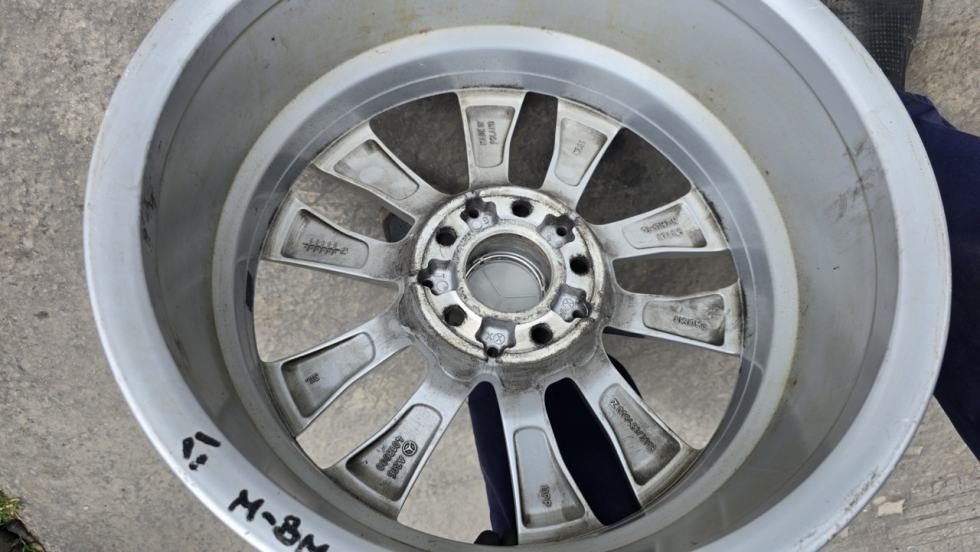 Originální alu kola 17" 5x112 na Mercedes - 7
