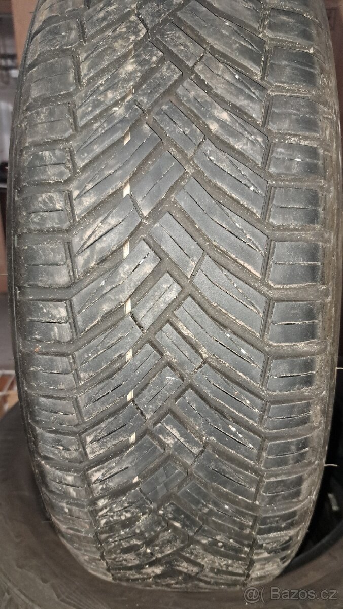 Pneu celoroční Falken R17 - 7