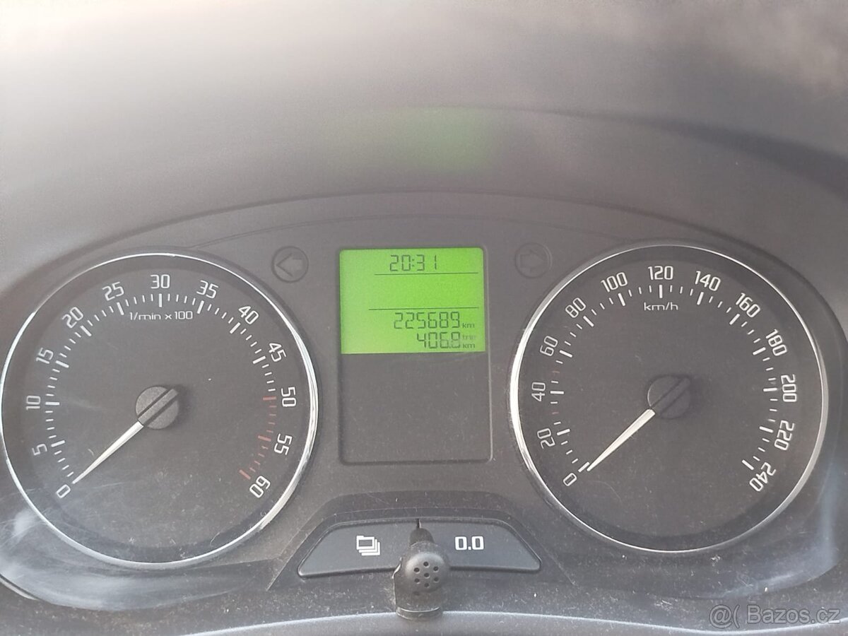 ŠKODA FABIA 1,6 TDI 66kW KOMBI - 7