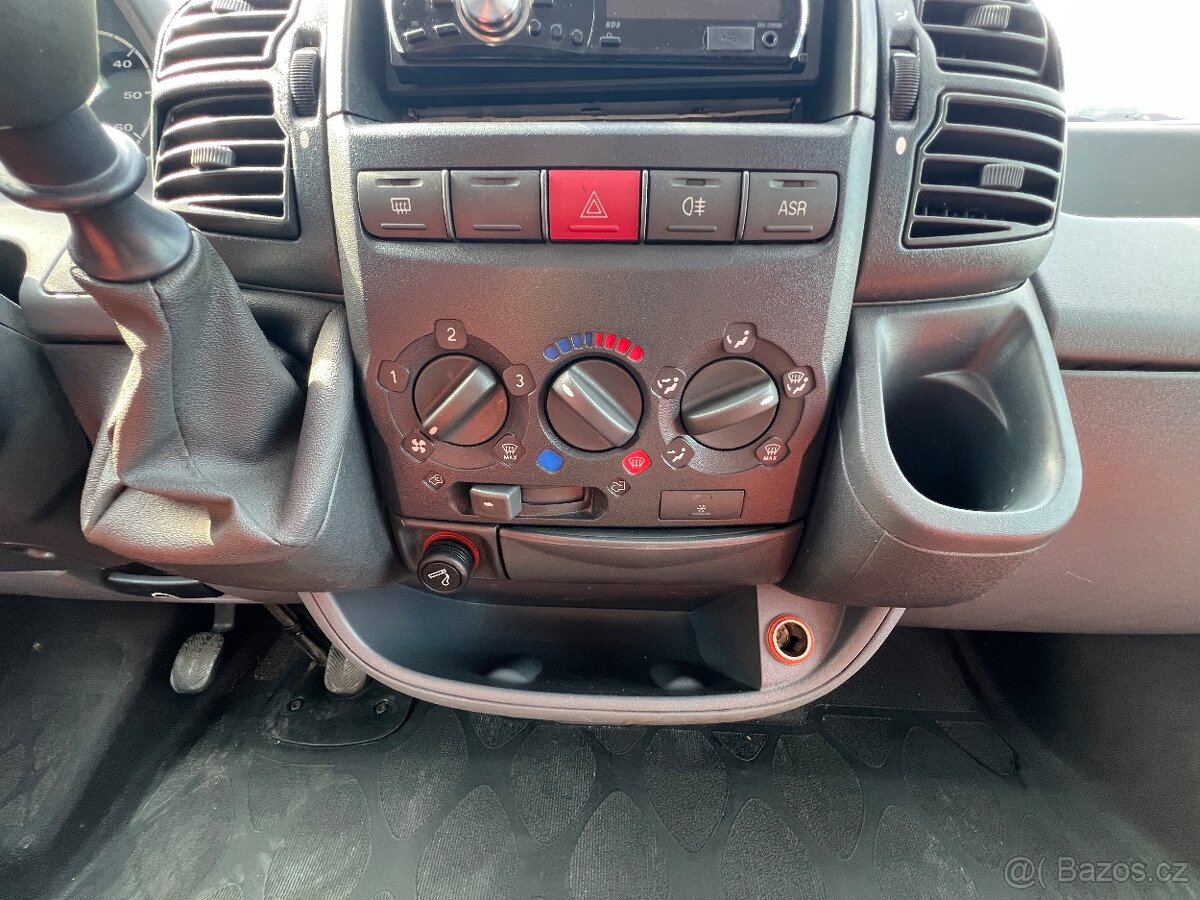 Polointegral Obytné auto Bürstner Marano t590 - 7