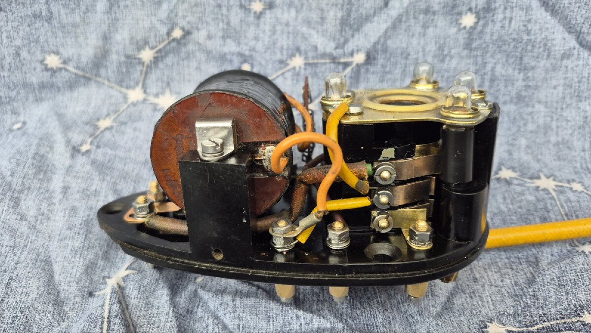 Jawa Pérák, Ogar spínací skříňka - 7