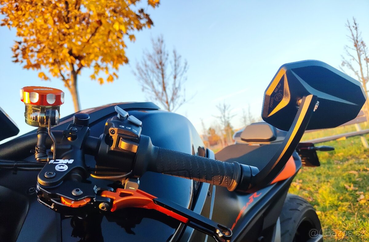 KTM 1290 Super Duke R - top stav, 9t/km - 7