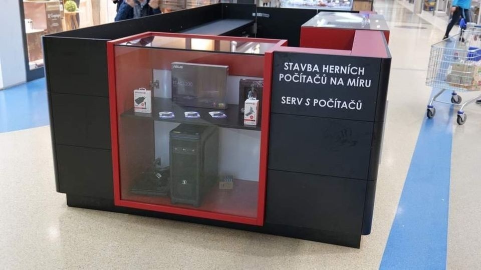 Kiosek / Stánek do obchodního centra 4x2m - 7