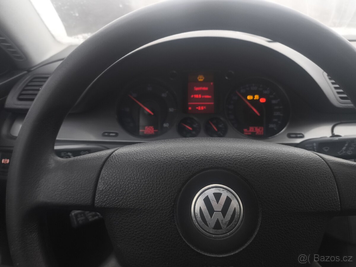 Prodám Passat B6 1.9tdi - 7