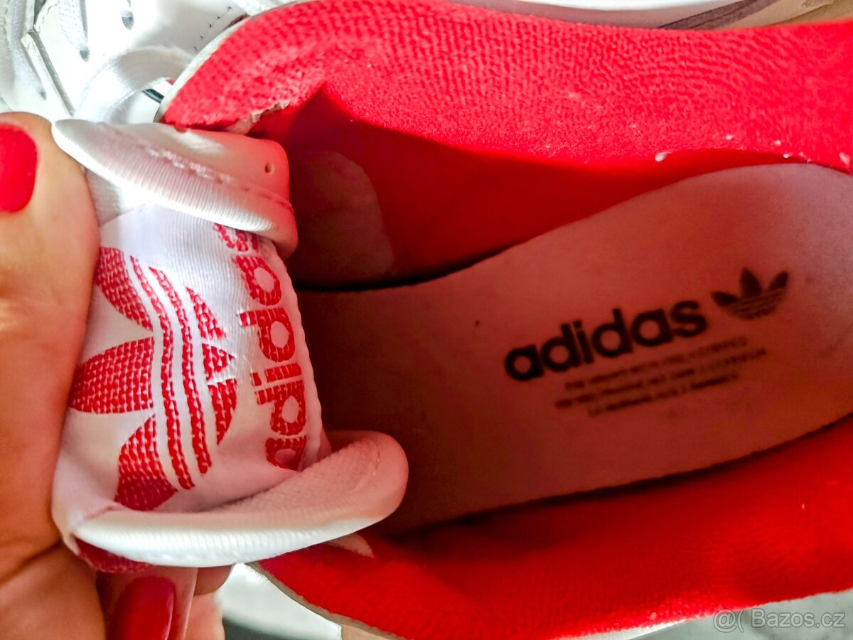 Adidas dámské tenisky - 7