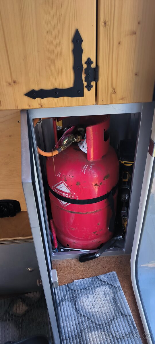 Nástavba na pickup - 7