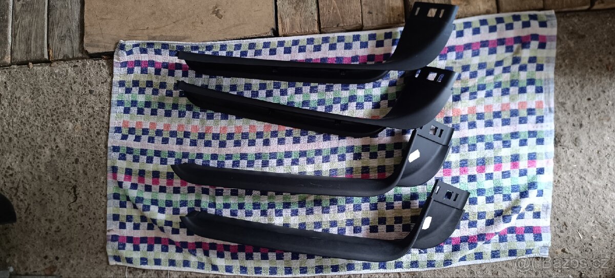 Nejrůznější drobné díly na BMW e60 e61 - 7