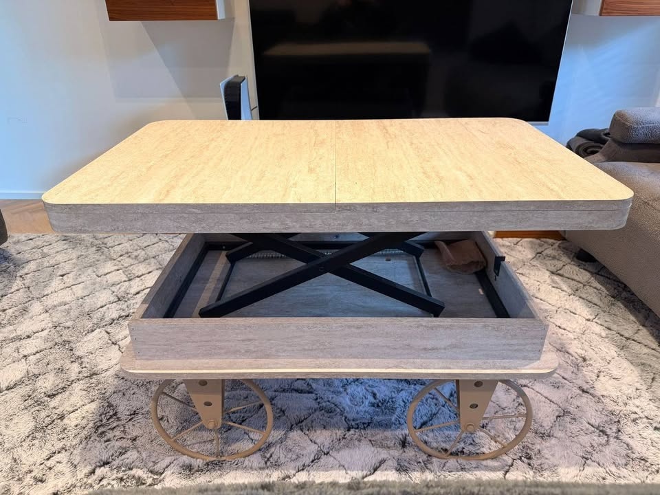 Konferenční stůl - 7