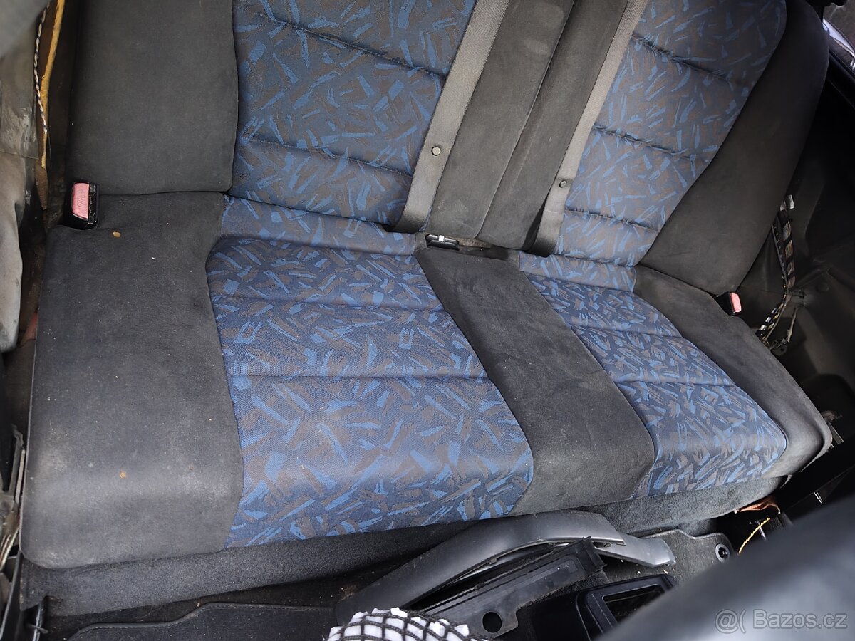 BMW E36 kupé sedačky - 7
