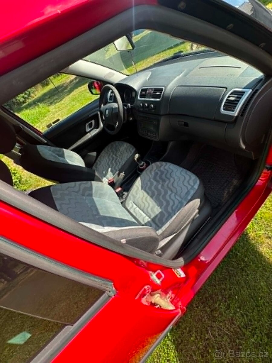Prodám škoda Fabia - 7