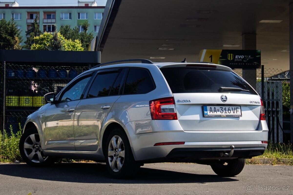 Škoda Octavia Combi 1.6 TDI 85kW MT5 - 7