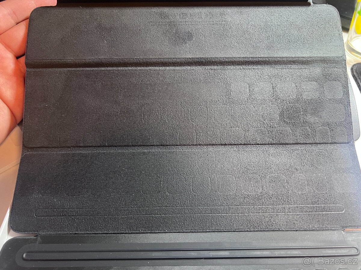 Apple Smart Keyboard MX3L2CZ/A – česká klávesnice pro iPad - 7