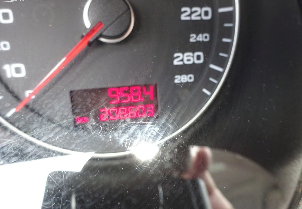 Audi A3, 1.6i (75 kw) r.rv.-2010 KLIMA - 7