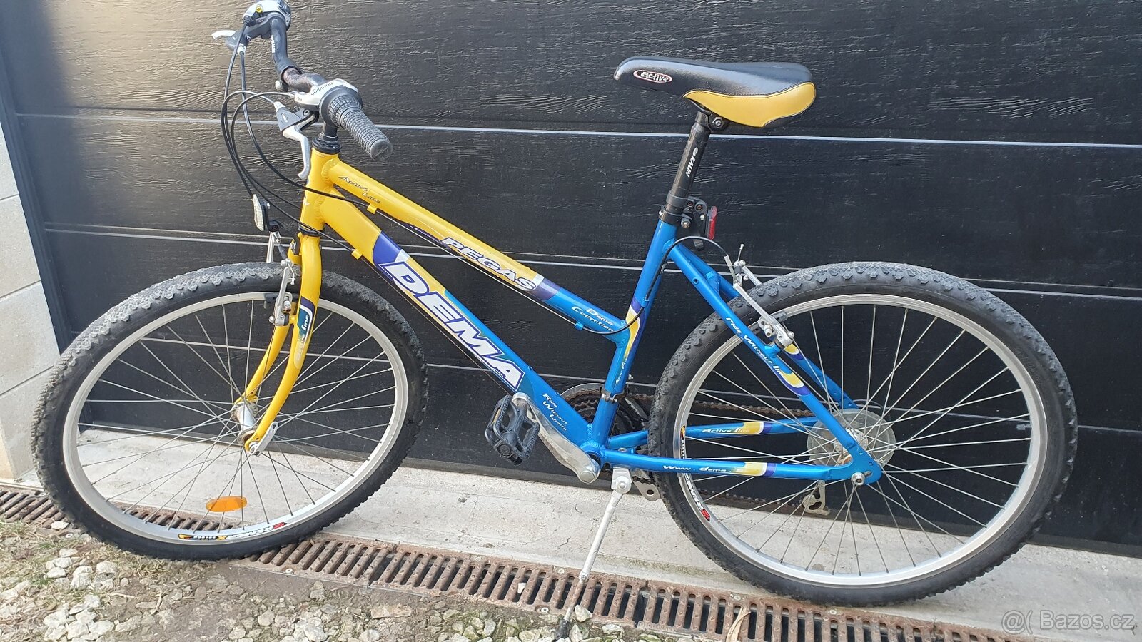 Dámské horské kolo DEMA - 7