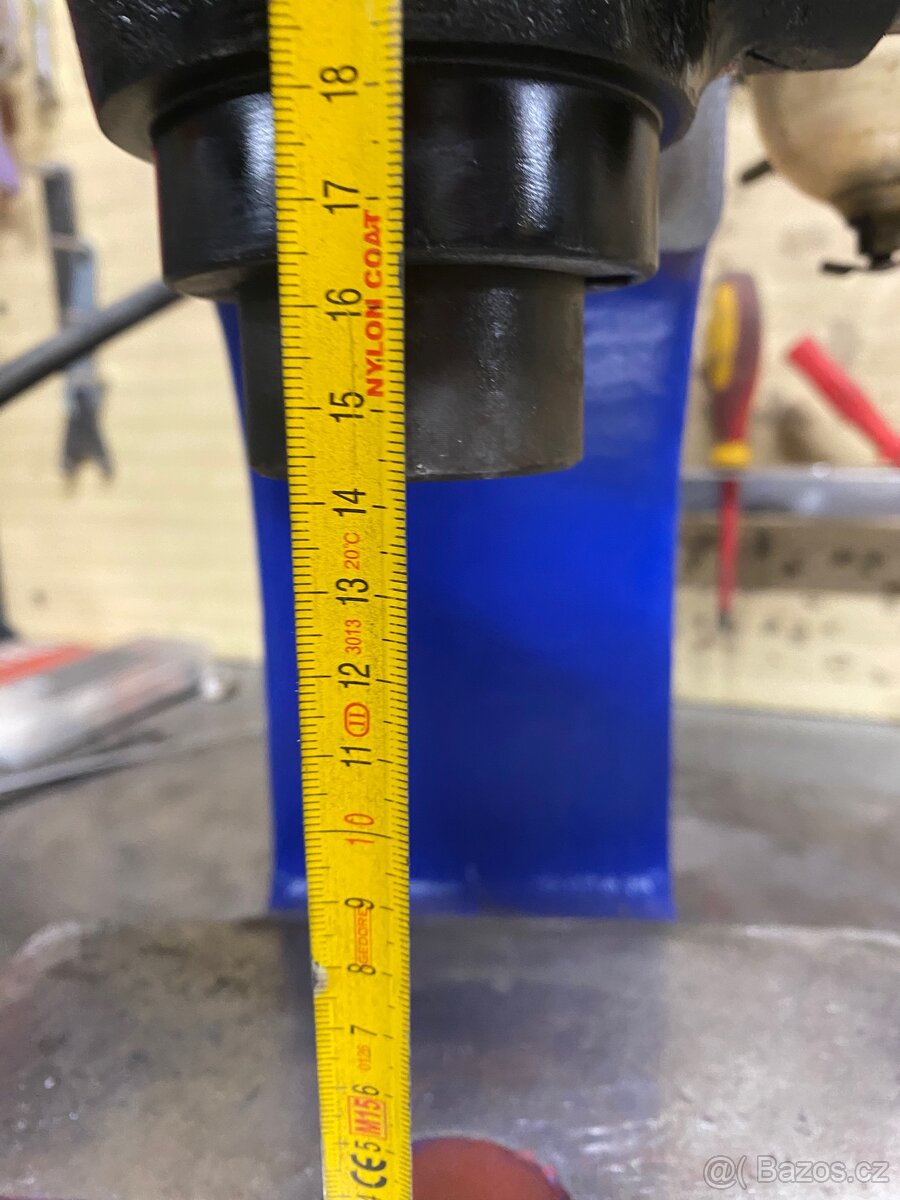 Pneumatický rázový lis - 7