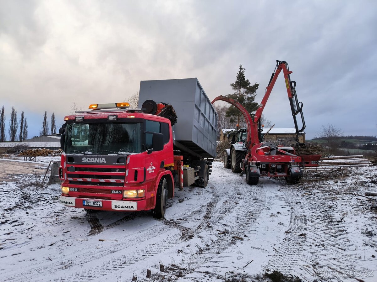 Nosič kontejneru s hydraulickou rukou - 7