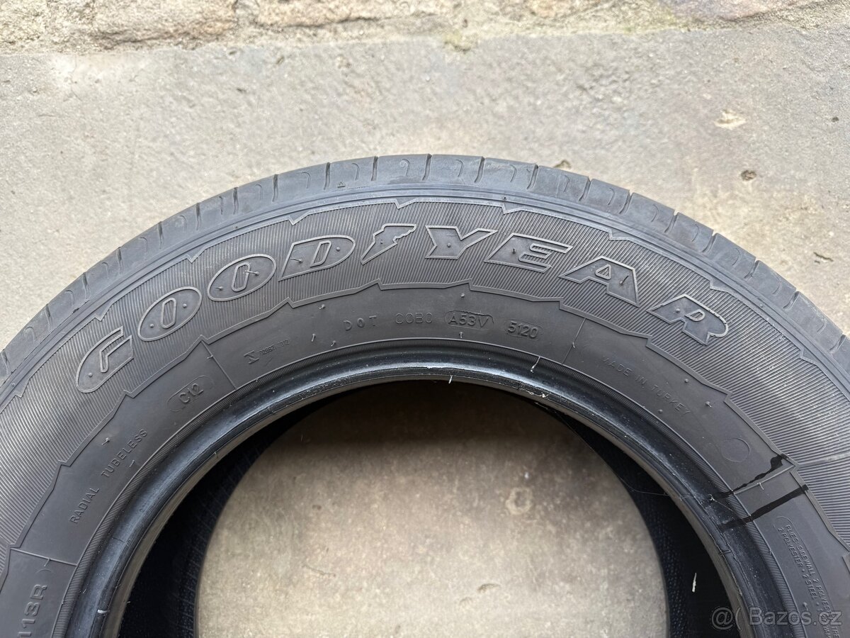 Pneu 235/65 R16C Goodyear - 7